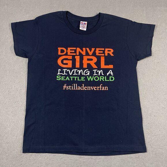 Bayside Tops - VTG Denver Broncos Shirt Womens Large Blue Living in Seattle Game Day Fan USA